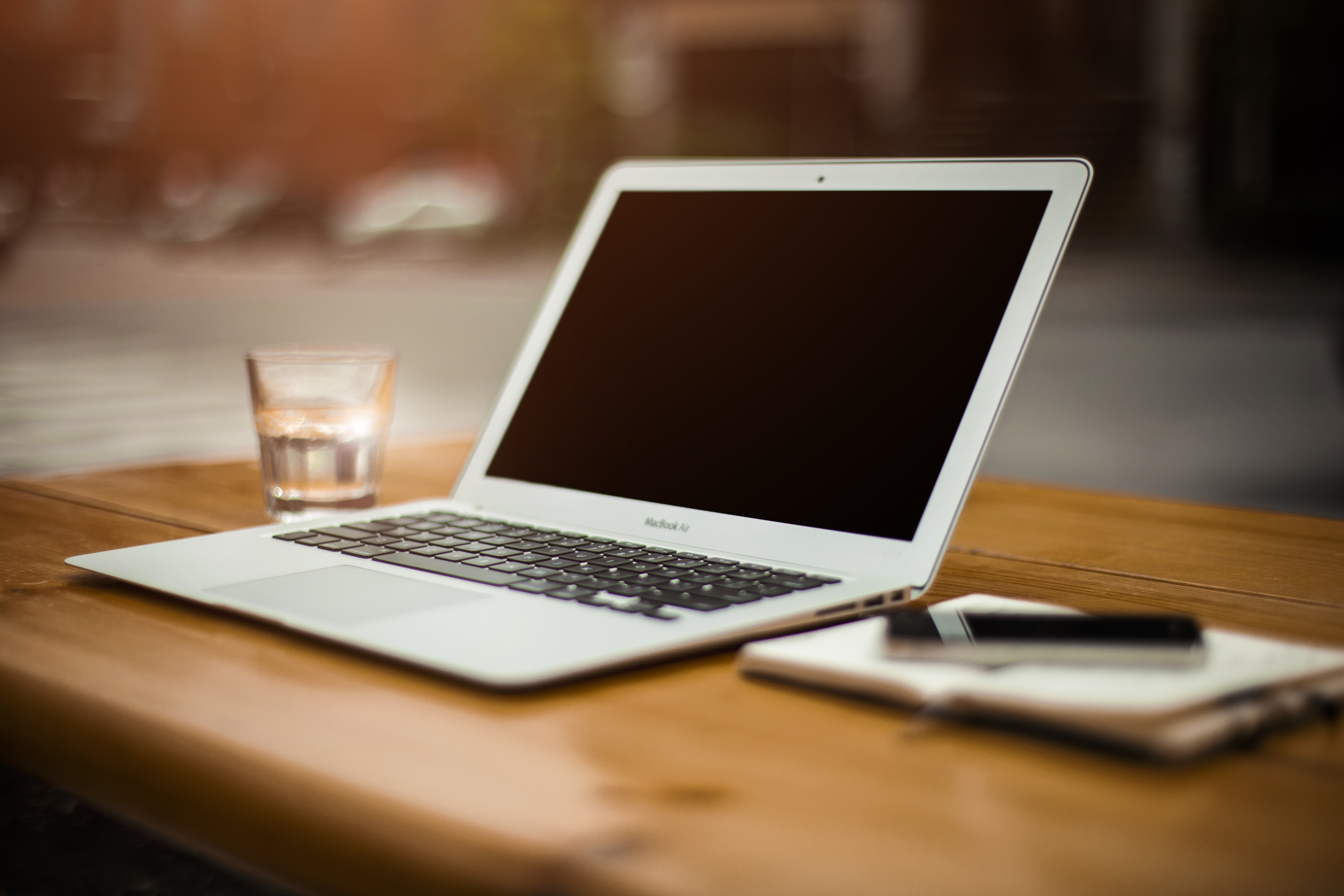 Apple-laptop-notebook-notes (23699694403)